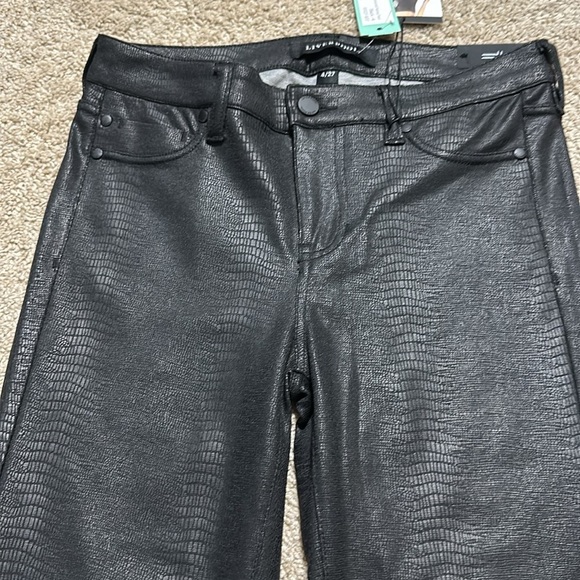 LIVERPOOL Jacqueline Skinny Jean Black Leather Snake Skin Print Legging 4/27 NWT - Picture 3 of 6